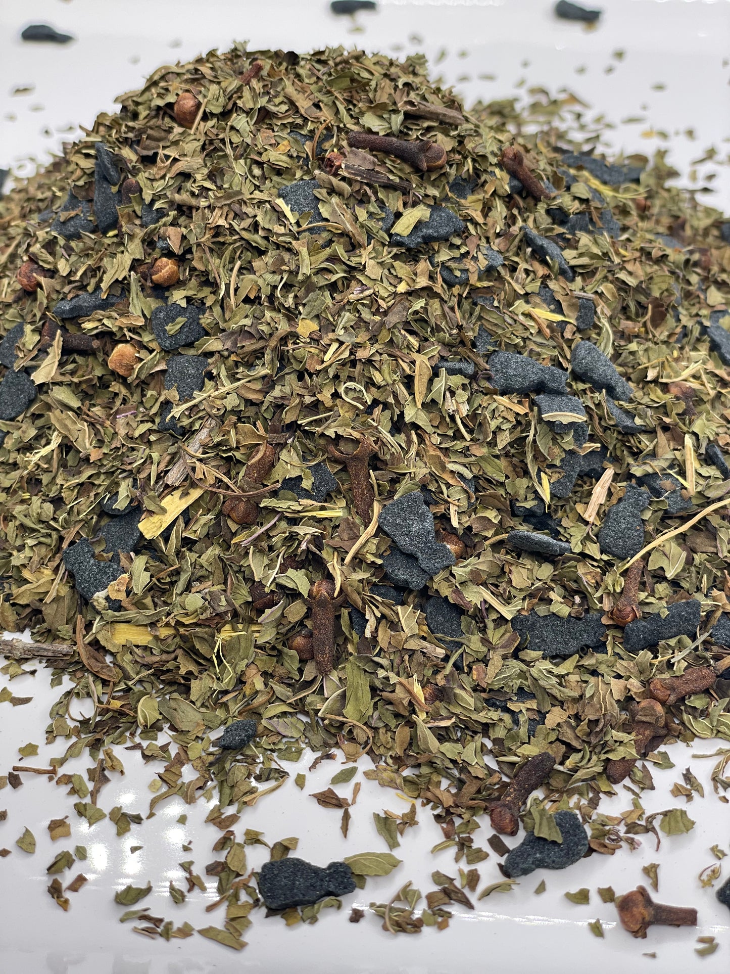 Put A Spell On You Loose Leaf Licorice Peppermint Herbal Tea with Candy Black Cats, Caffeine Free